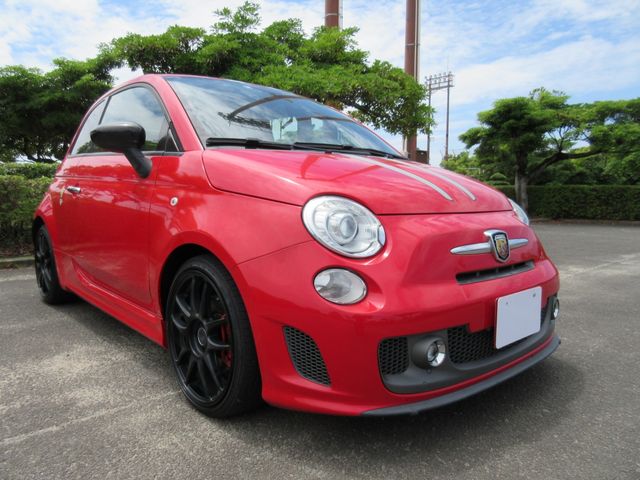 Abarth 695 2011-12 5571-4
