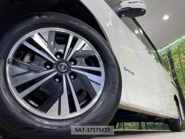 Nissan SERENA 2019-09 284154-13