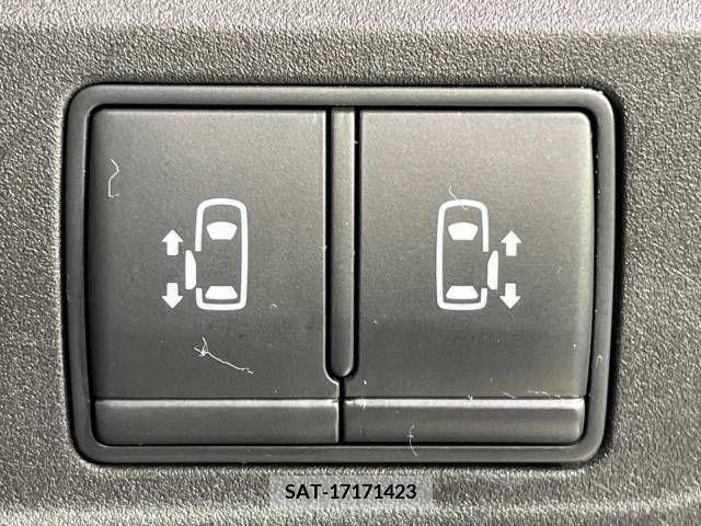 Nissan SERENA 2019-09 284154-3