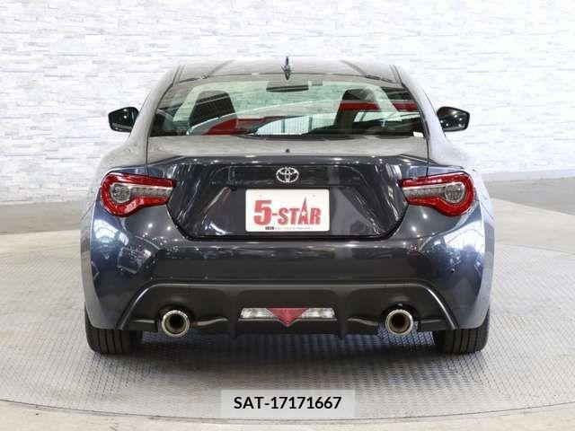Toyota 86 2017-01 321218-12