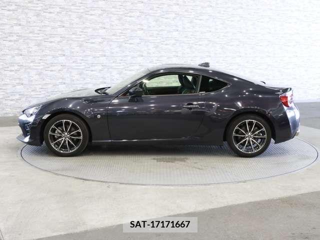 Toyota 86 2017-01 321218-10