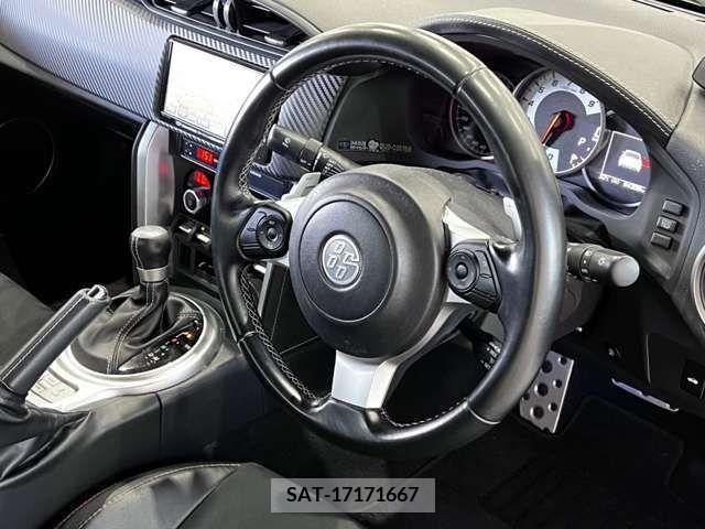 Toyota 86 2017-01 321218-17