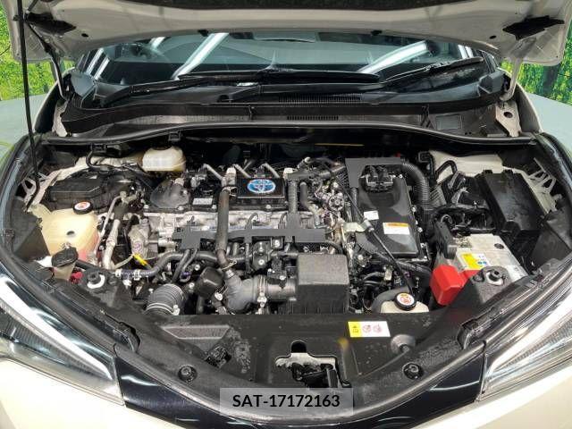 Toyota C-HR 2018-10 236036-18