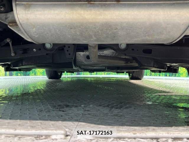 Toyota C-HR 2018-10 236036-19