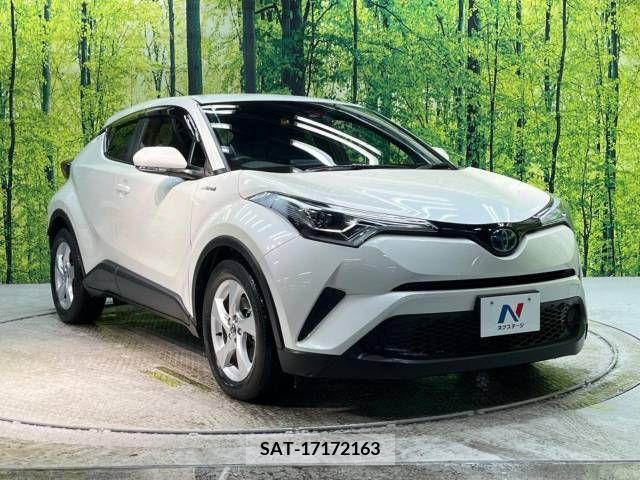 Toyota C-HR 2018-10 236036-16