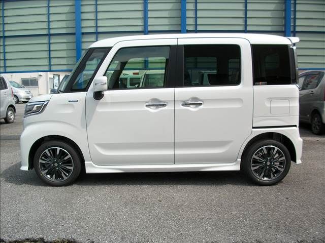 Suzuki SPACIA 2023-03 22632-3