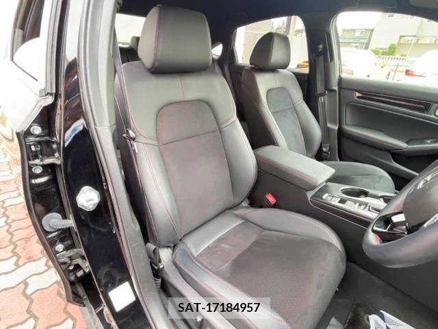 Honda CIVIC 2021-10 264838-8