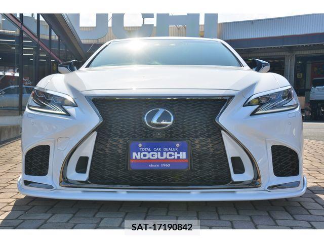 Lexus LS 2018-02 362874-1