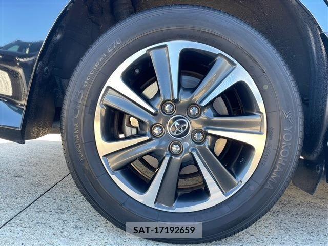 Toyota VOXY 2017-10 202986-10