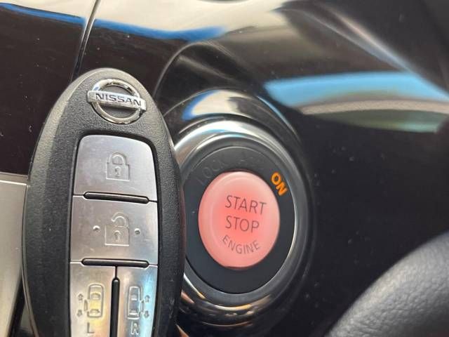 Nissan ELGRAND 2012-09 17247-7