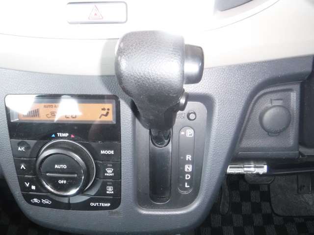 Suzuki WAGON R 2012-12 3405-16