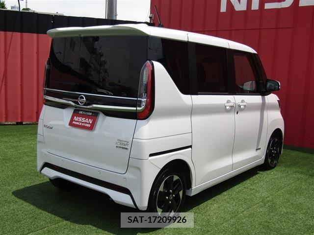 Nissan ROOX 2022-07 354695-27