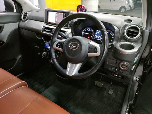 Daihatsu CAST 2016-11 9696-5