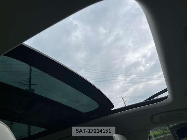 Volvo V90 2023-02 288709-5