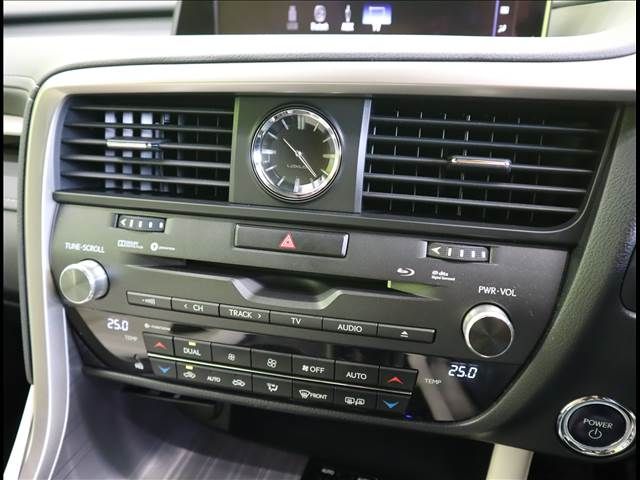 Lexus RX 2018-05 12299-16