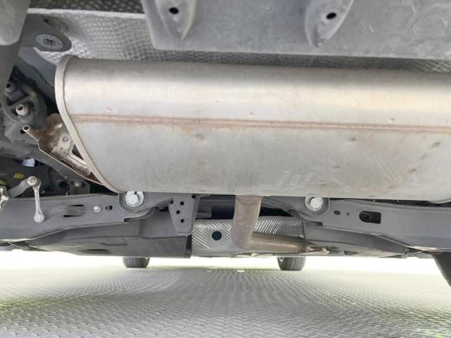 Toyota PRIUS 2017-02 185577-19