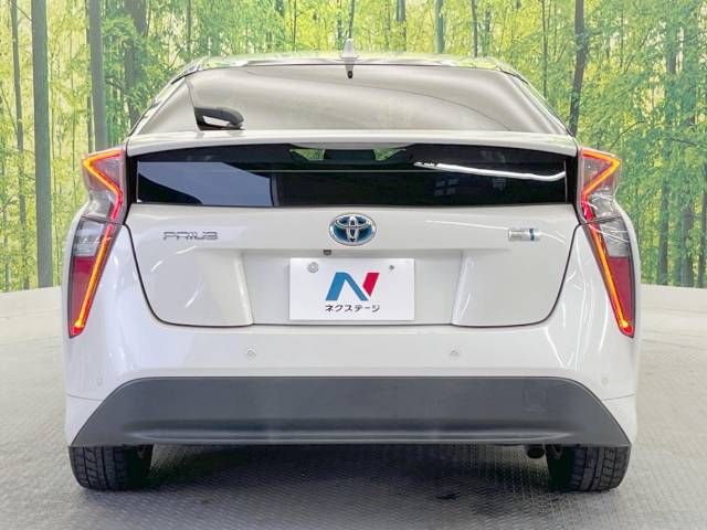 Toyota PRIUS 2017-02 185577-15