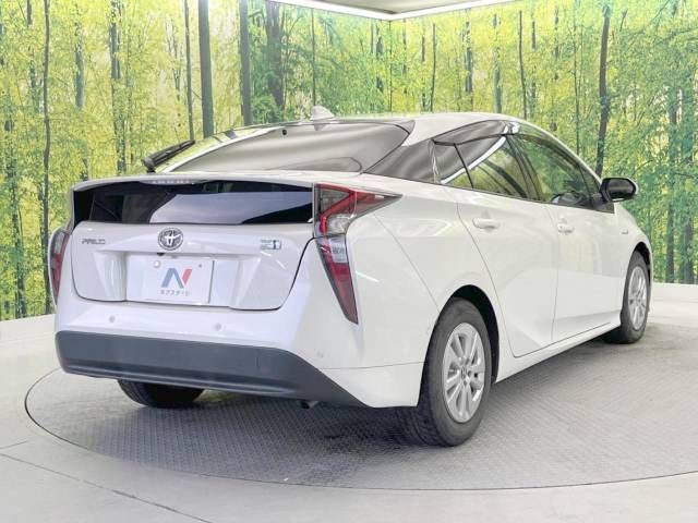 Toyota PRIUS 2017-02 185577-17