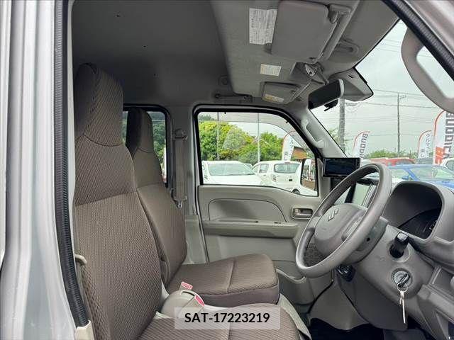 Suzuki EVERY 2018-04 297386-15