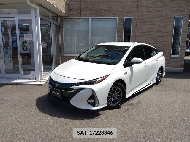 Toyota PRIUS PHV 2017-06 366796-0
