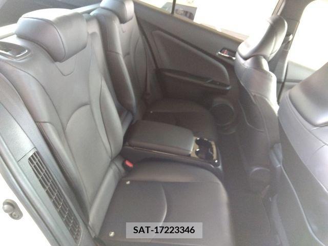 Toyota PRIUS PHV 2017-06 366796-9