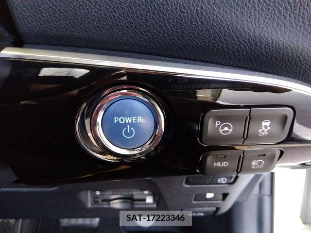 Toyota PRIUS PHV 2017-06 366796-5