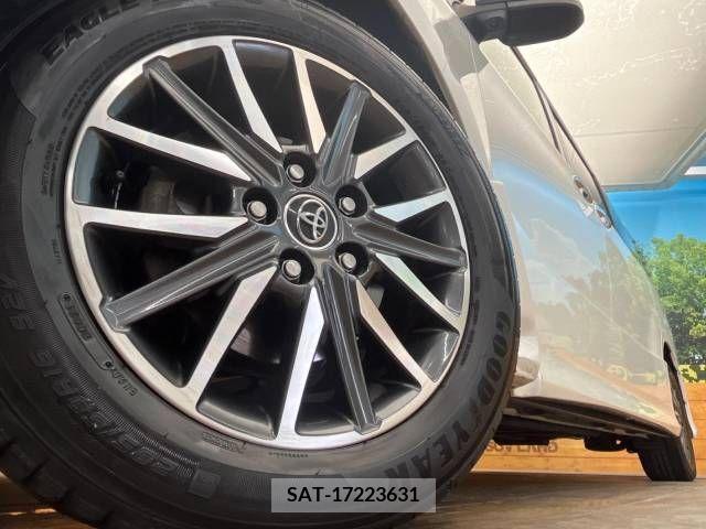 Toyota VOXY 2017-06 321508-13