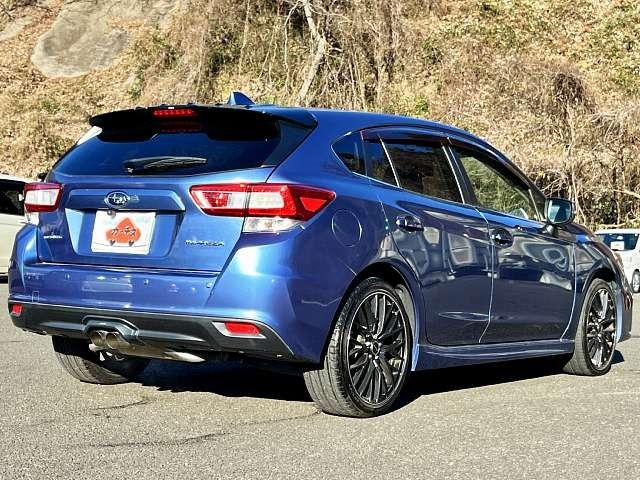 Subaru IMPREZA 2017-11 190376-2