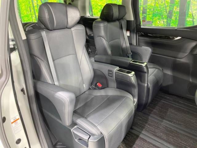 Toyota ALPHARD 2021-03 9929-10