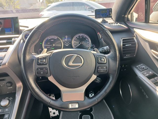 Lexus NX 2015-10 10453-11