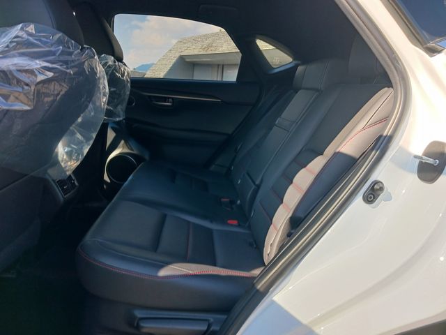 Lexus NX 2015-10 10453-23