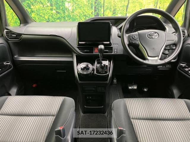 Toyota VOXY 2018-10 394983-1