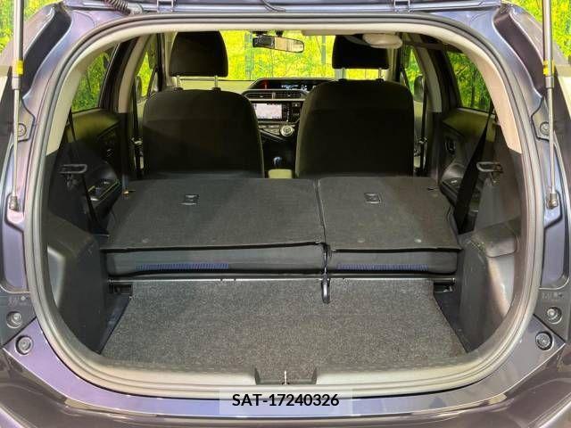 Toyota AQUA 2015-08 314039-10