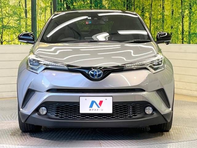 Toyota C-HR 2018-11 181159-14