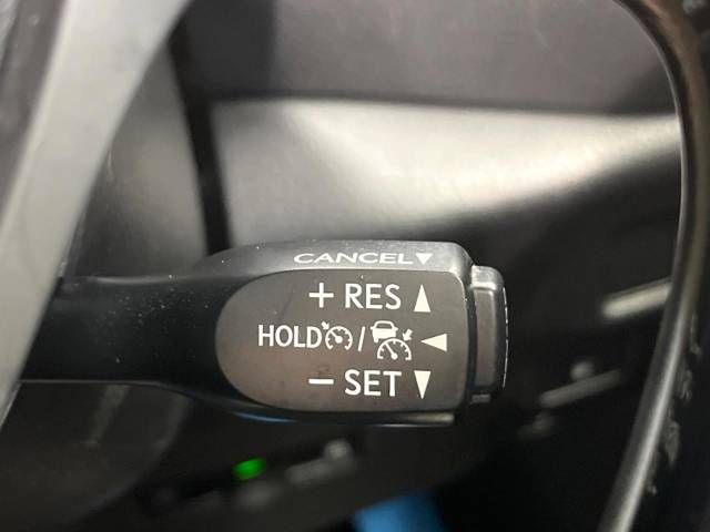 Toyota C-HR 2018-11 181159-7
