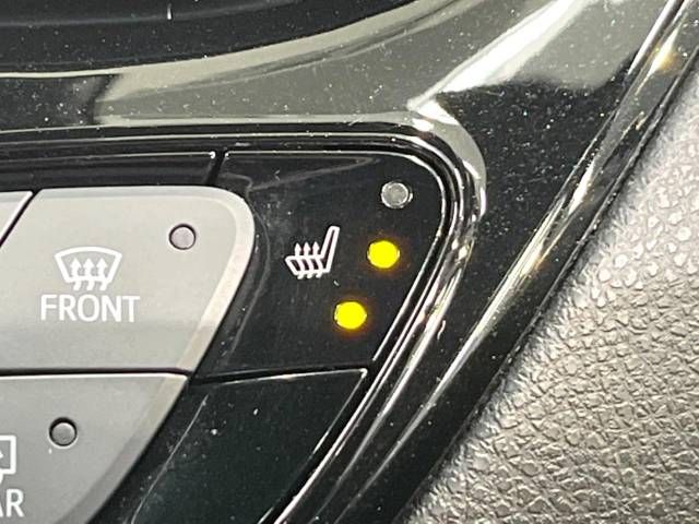 Toyota C-HR 2018-11 181159-5