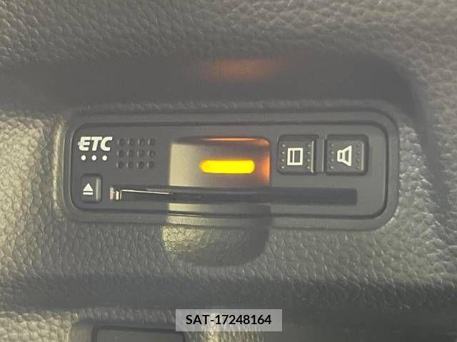 Honda N BOX CUSTOM 2018-05 335113-5