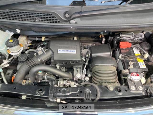 Honda N BOX CUSTOM 2018-05 335113-18