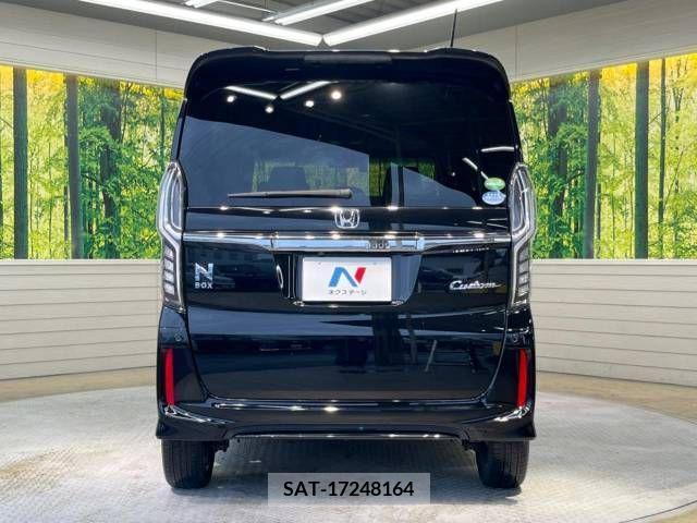 Honda N BOX CUSTOM 2018-05 335113-15