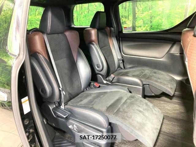 Toyota ALPHARD 2017-11 350393-8