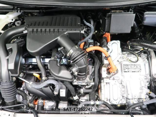 Nissan AURA 2023-06 224421-18