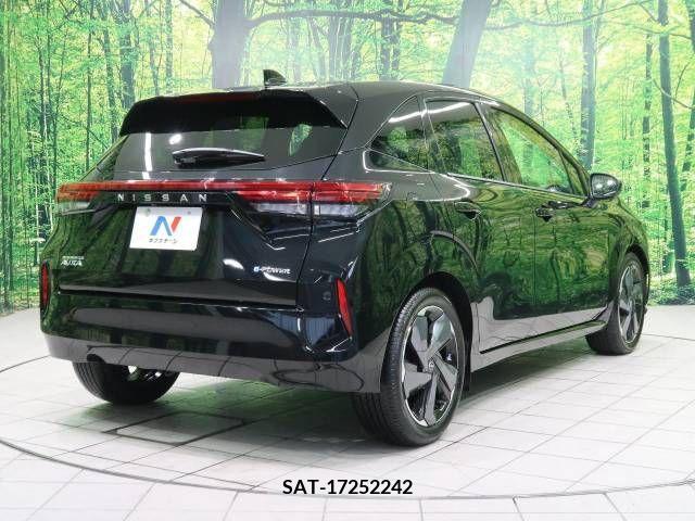Nissan AURA 2023-06 224421-17