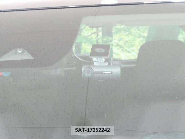 Nissan AURA 2023-06 224421-6