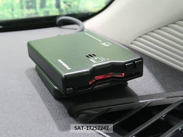 Nissan AURA 2023-06 224421-7