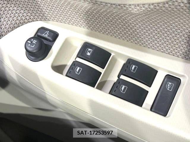 Daihatsu MOVE 2016-02 379904-5