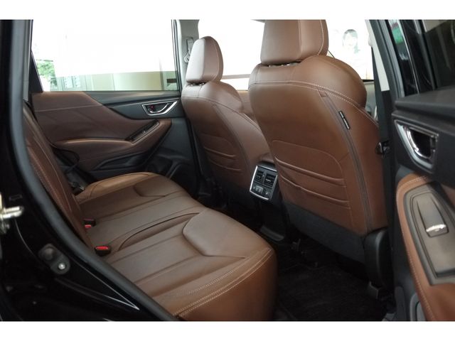 Subaru FORESTER 2018-09 5649-10