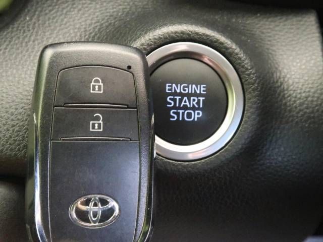 Toyota YARIS 2021-03 12408-7