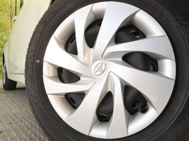Toyota YARIS 2021-03 12408-13
