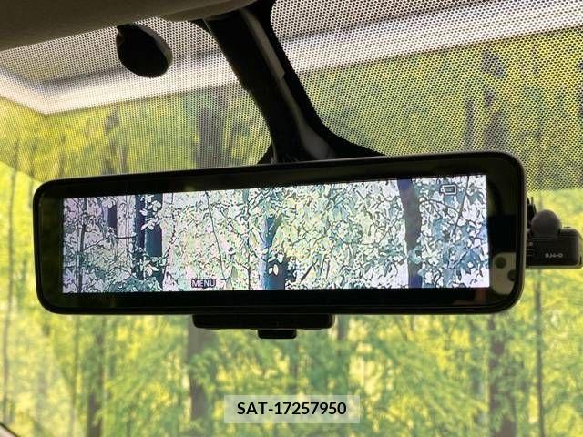 Nissan SERENA 2018-08 367702-6