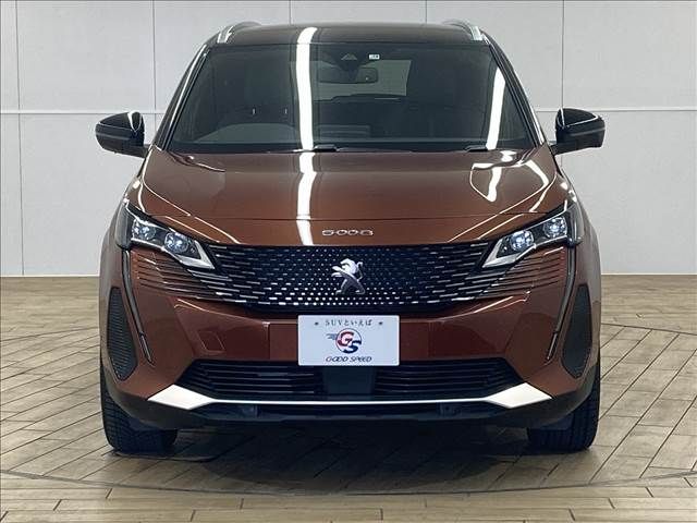 Peugeot 5008 2021-10 16143-2